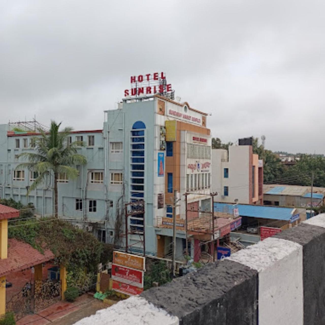 Hotel Sunrise Bhubaneswar Exterior foto